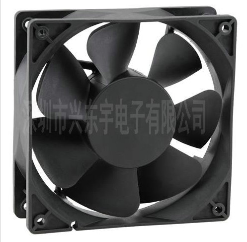 【雙滾珠交流風(fēng)扇】細(xì)心清理，專心制造！